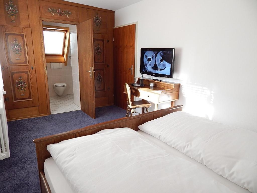 Nachtigall Hotel Gernsbach Kamer foto